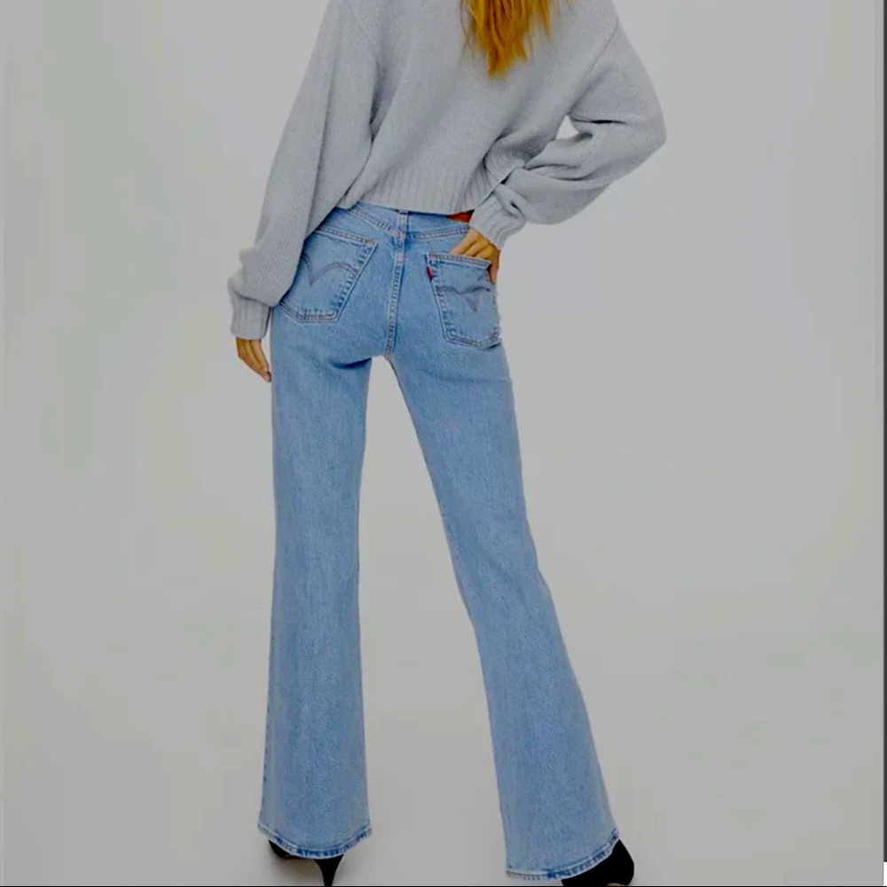 Levi’s rib cage flare size 25, 32 inseam